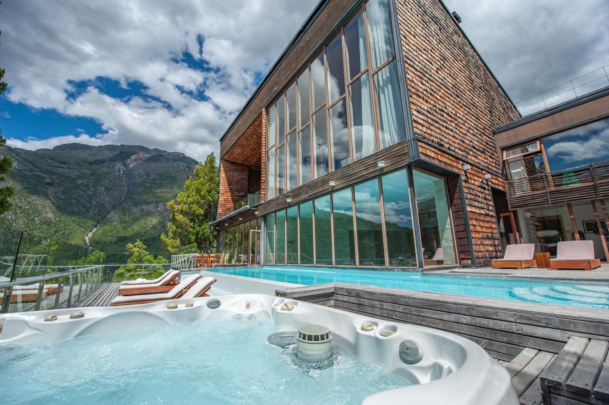 Uman Lodge Patagonia Chile Futaleufú Eksteriør billede